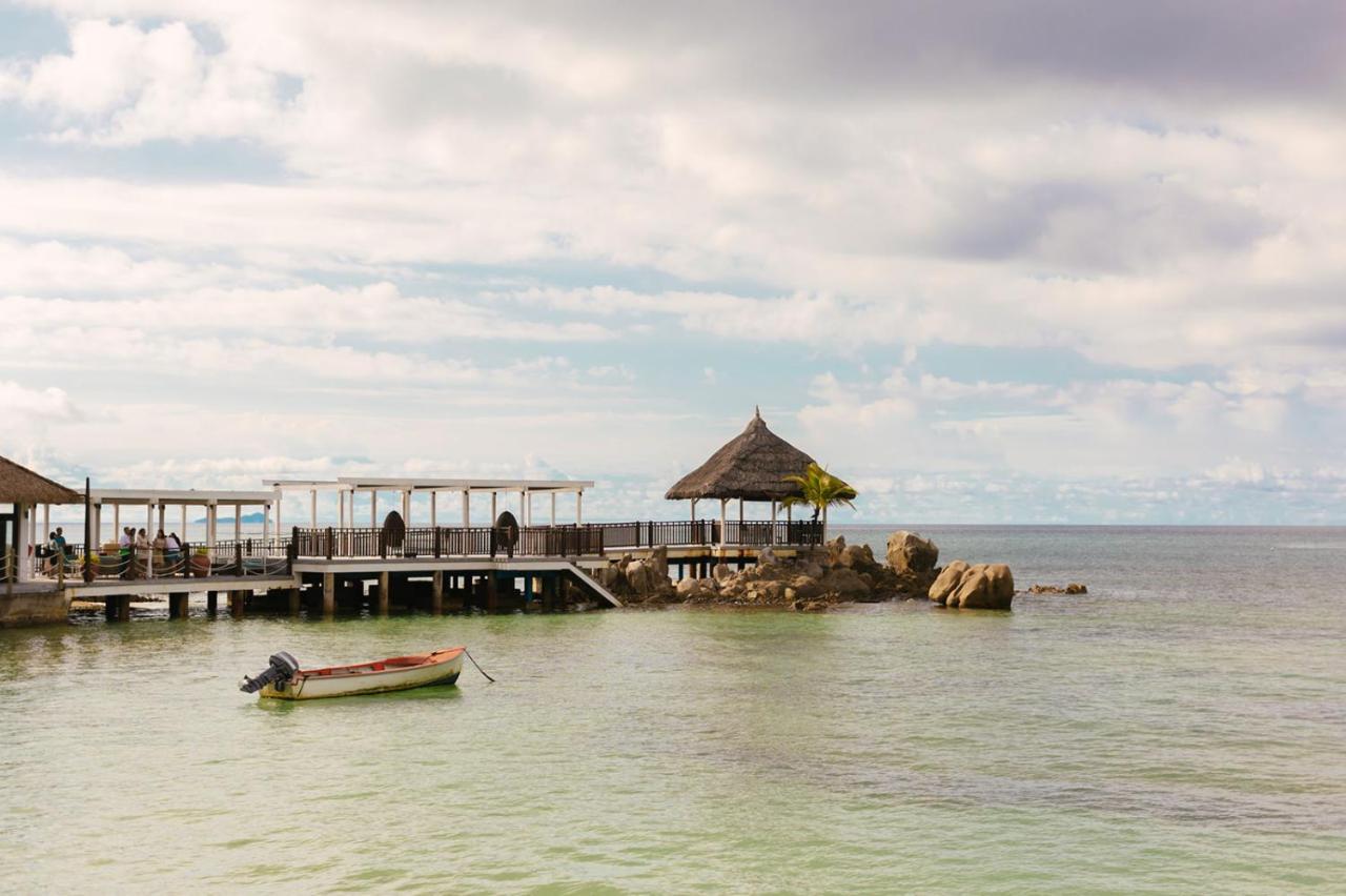 Fisherman'S Cove Resort Beau Vallon  Esterno foto