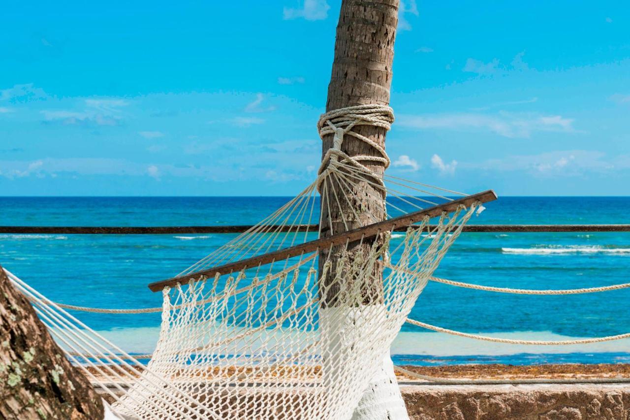 Fisherman'S Cove Resort Beau Vallon  Esterno foto